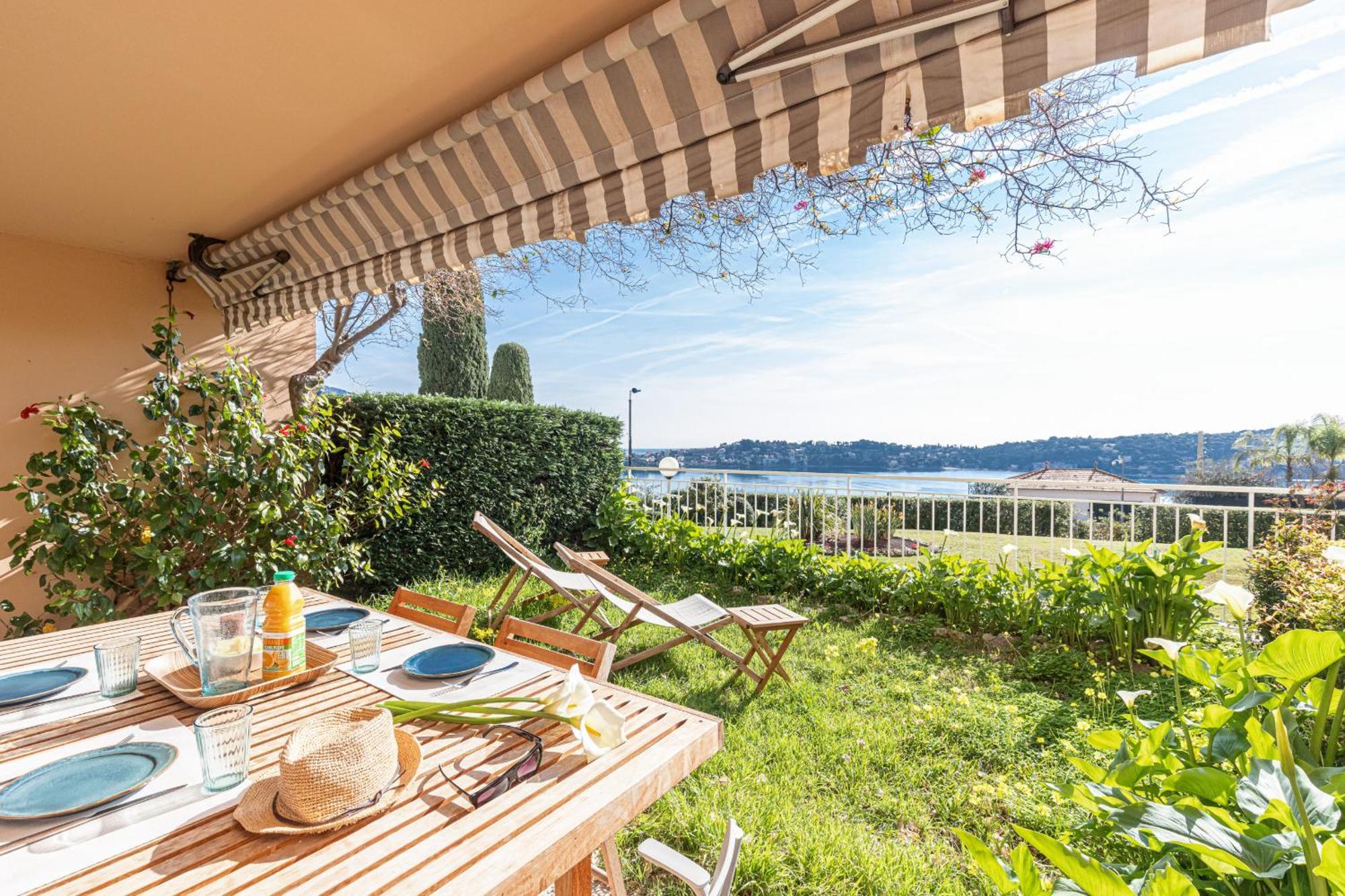 2 Bdr Villefranche-Sur-Mer Sea View Parking And Swimming Pool المظهر الخارجي الصورة