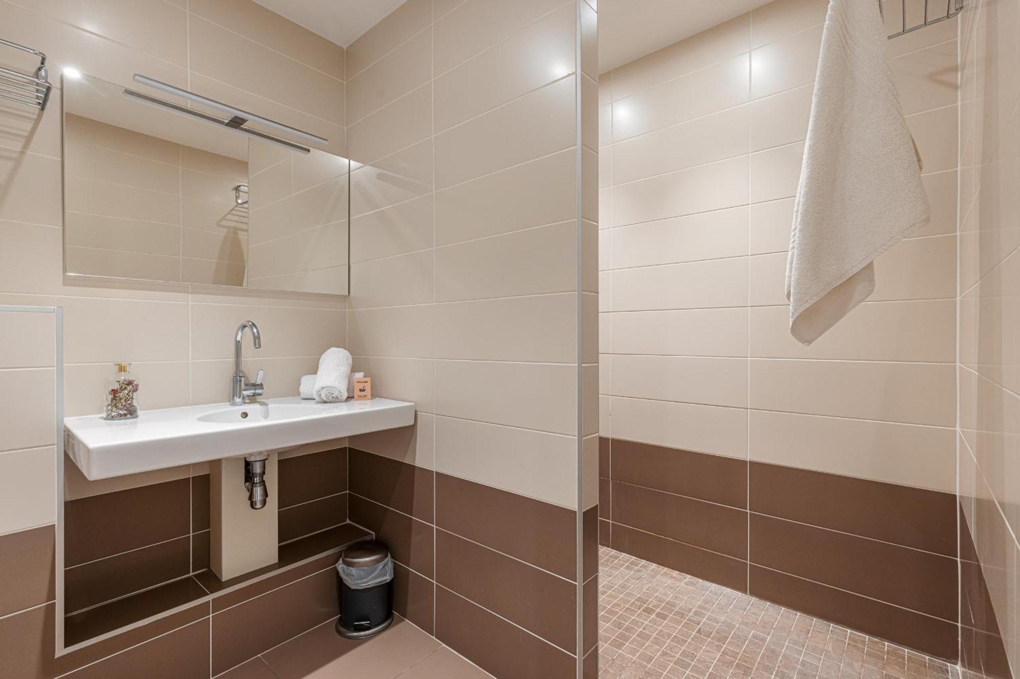 2 Bdr Villefranche-Sur-Mer Sea View Parking And Swimming Pool المظهر الخارجي الصورة