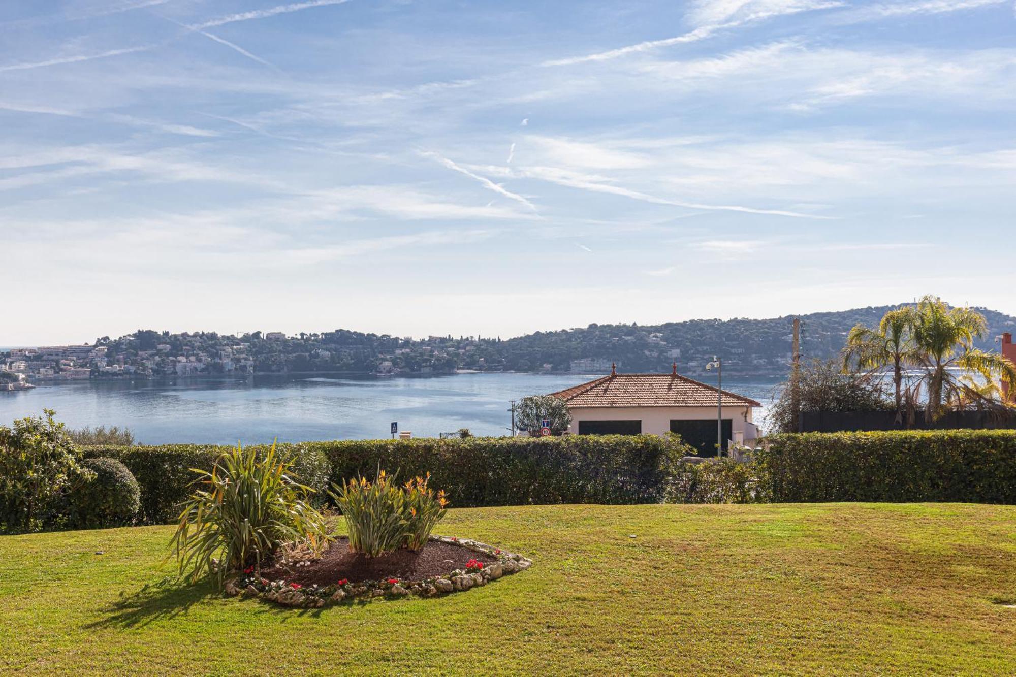 2 Bdr Villefranche-Sur-Mer Sea View Parking And Swimming Pool المظهر الخارجي الصورة
