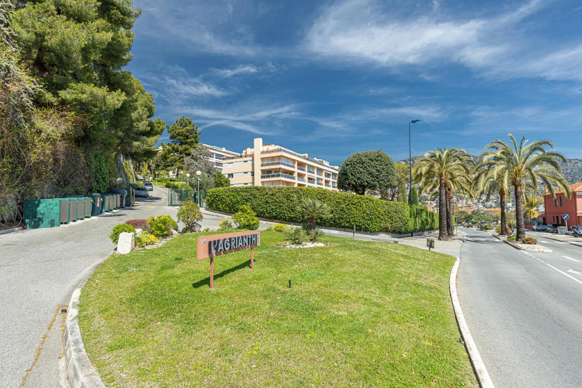2 Bdr Villefranche-Sur-Mer Sea View Parking And Swimming Pool المظهر الخارجي الصورة